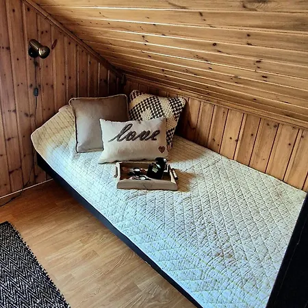 Haukland Panorama Holiday home Offersoya